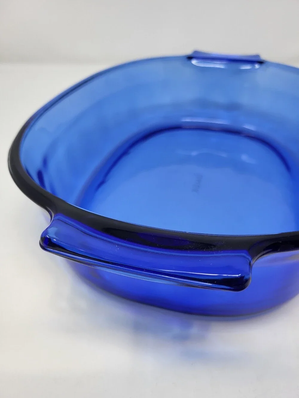 Pyrex #702 2.5 Quart Cobalt Blue Oval Casserole Baking Dish Vintage Glass
